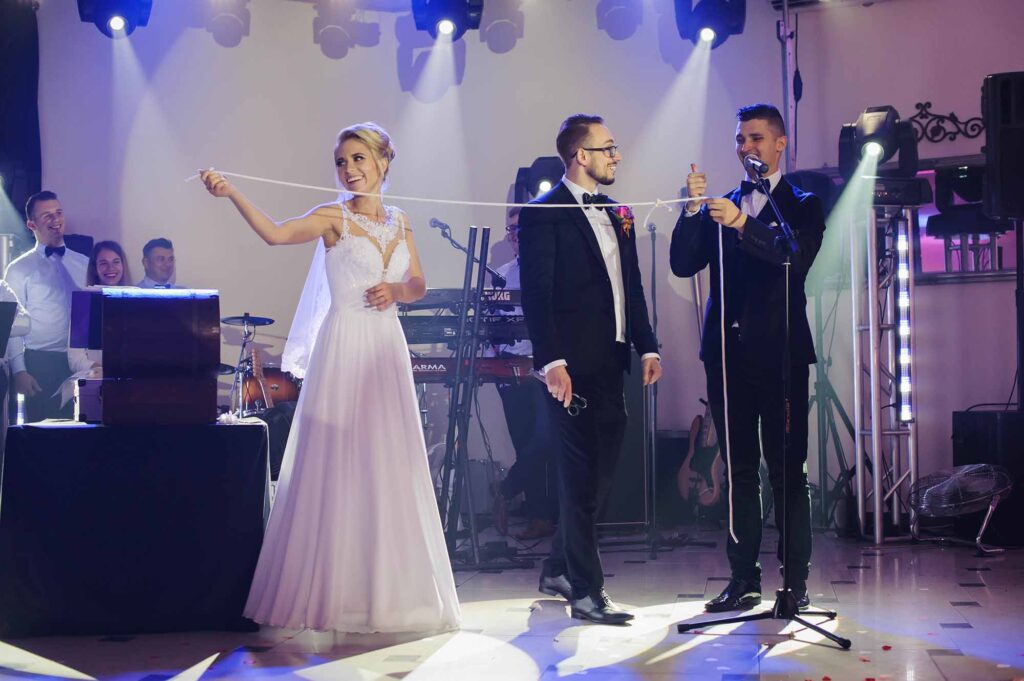 Iluzjonista na wesele - jak ulepszyć imprezę