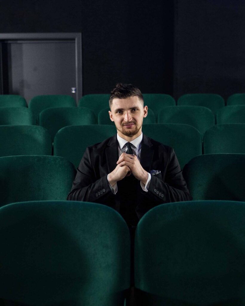 Iluzjonista i magik profesjonalny Karol Sanetti