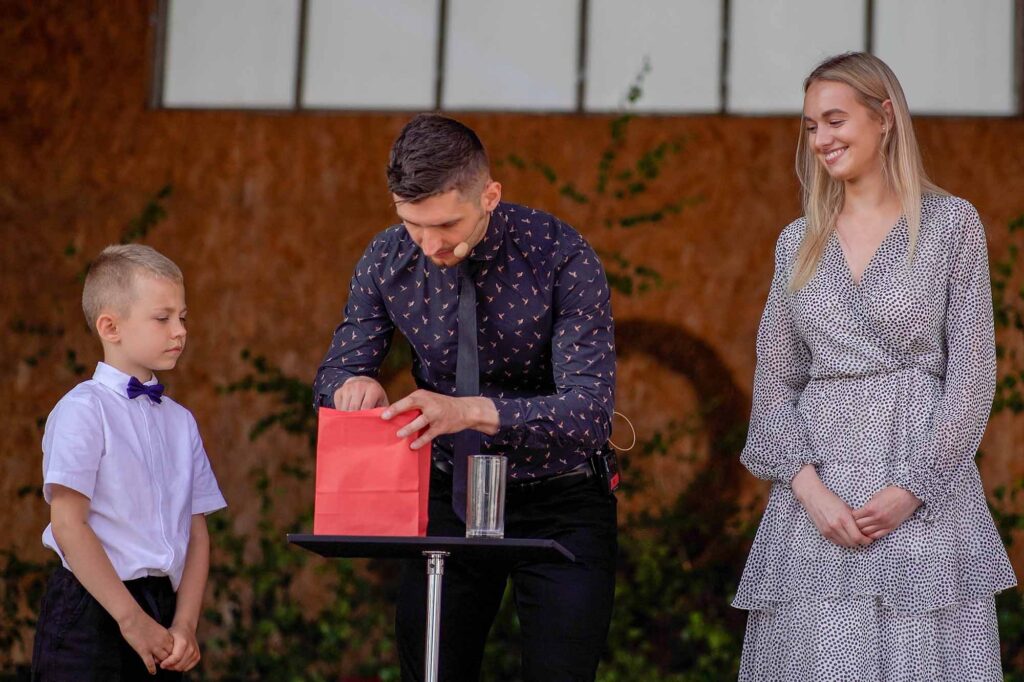 Najlepsze atrakcje na festyn – co wybrać?